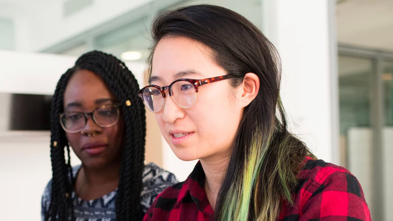 Mathias Dick at work with a colleague